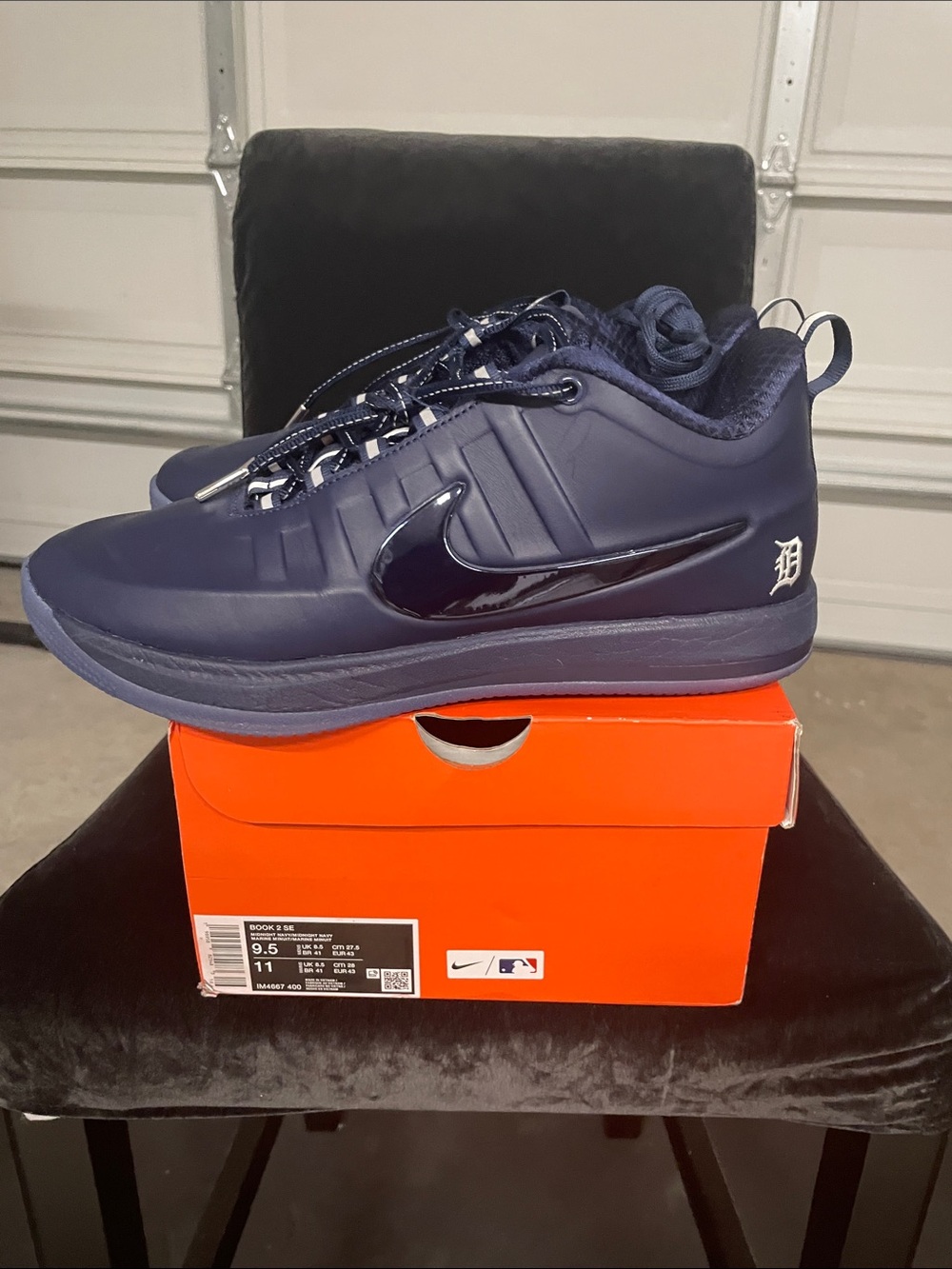 Nike Book 2 Detroit Tigers Men’s Navy basketball shoes 9.5m